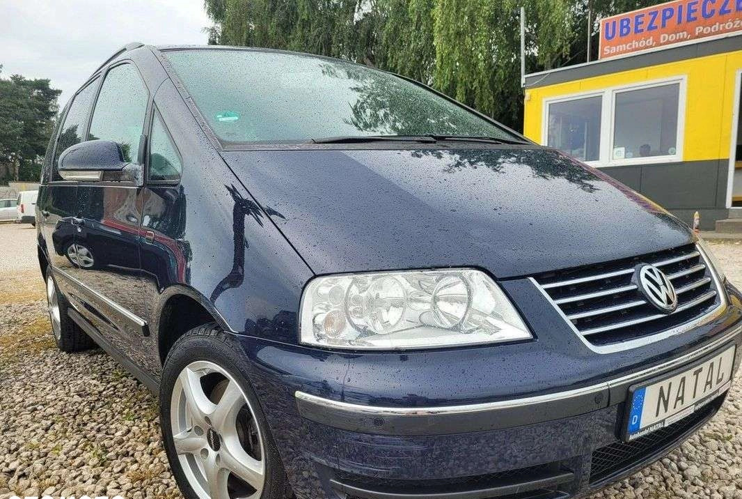 Volkswagen Sharan cena 18900 przebieg: 259000, rok produkcji 2008 z Szczytno małe 137